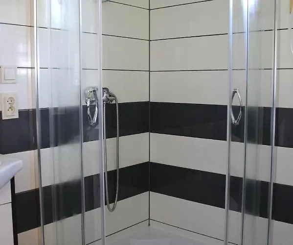 Pod Wierzba Jaktstuga